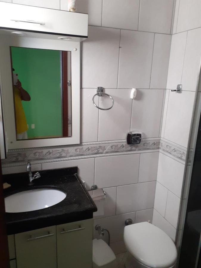 Apartamento Com Estacionamento, Telas Nas Varandas 아라이알도카보 외부 사진